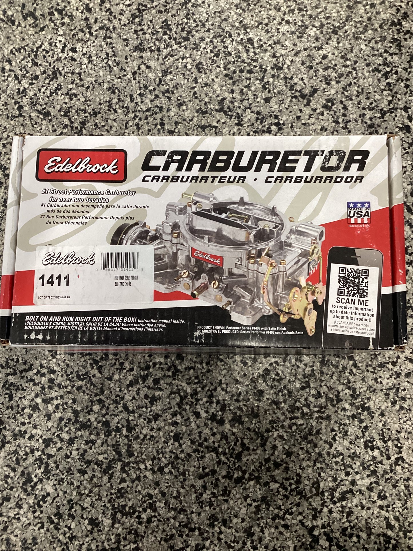 EDELBROCK 750 CARB